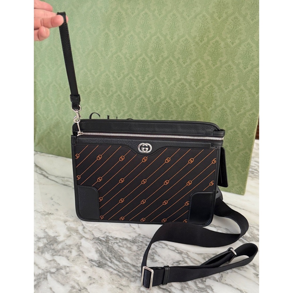 NWT Gucci‎ 752595 Unisex Interlocking Medium GG Messenger Bag